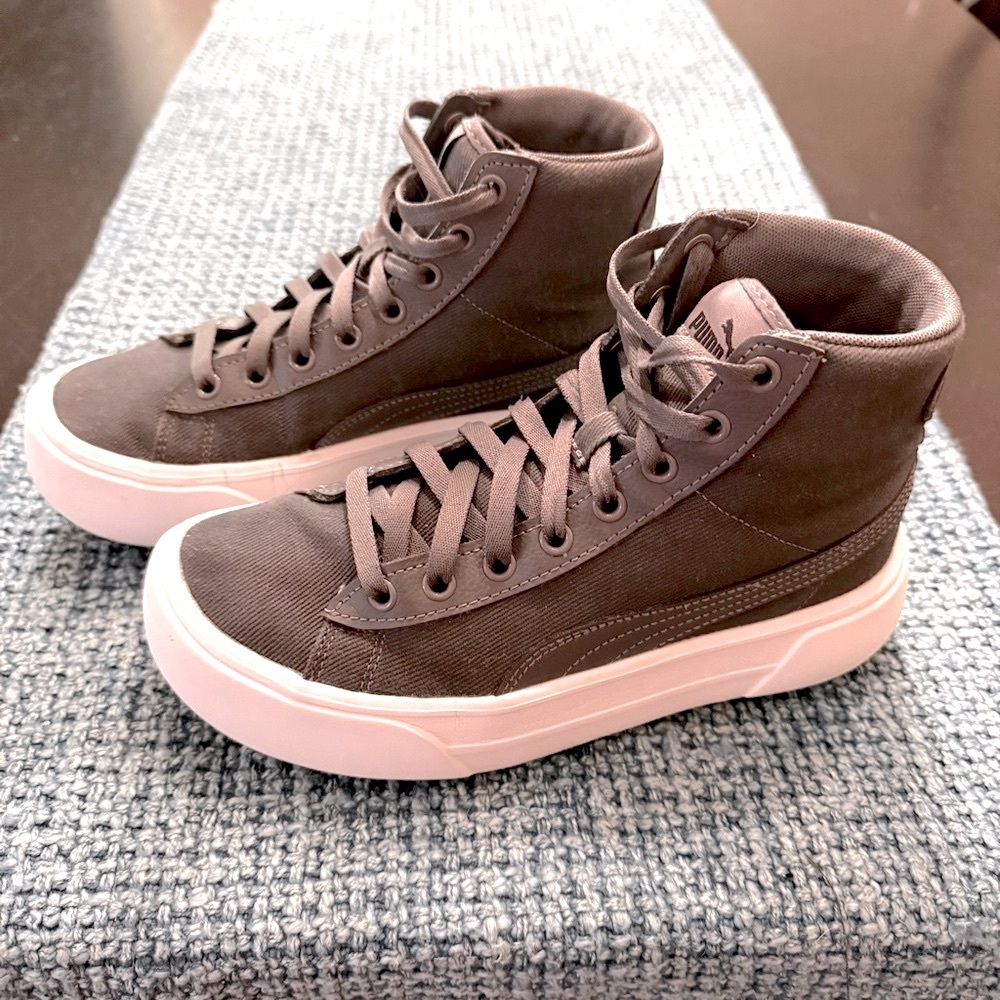 Puma Kaia Mid Platform Gray Sneaker With White Rubber Sole Women Sz 7 - Picture 3 of 11
